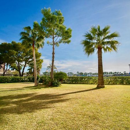 Beachfront Apartment Port de Alcudia  Eksteriør bilde