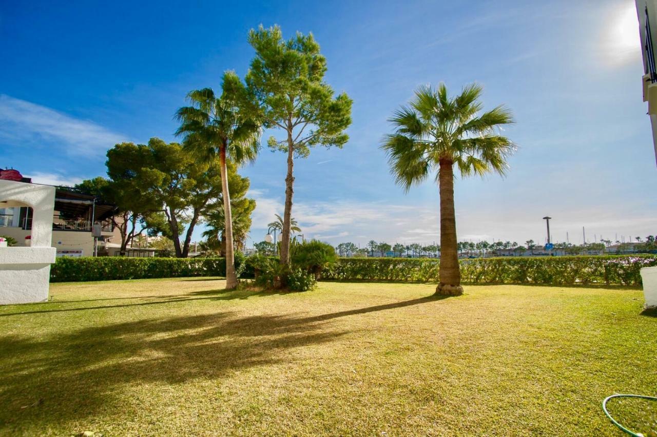 Beachfront Apartment Port de Alcudia  Eksteriør bilde