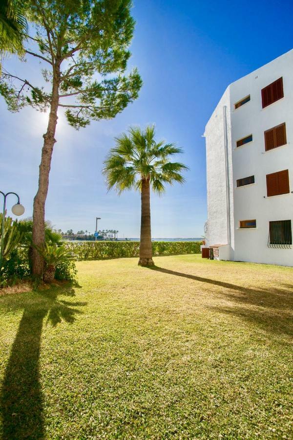 Beachfront Apartment Port de Alcudia  Eksteriør bilde